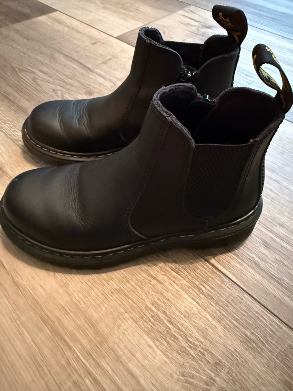 Dr. Martens Black Leather Chelsea Ankle Boots with Yellow Stitching - Kids - Picture 4 of 10